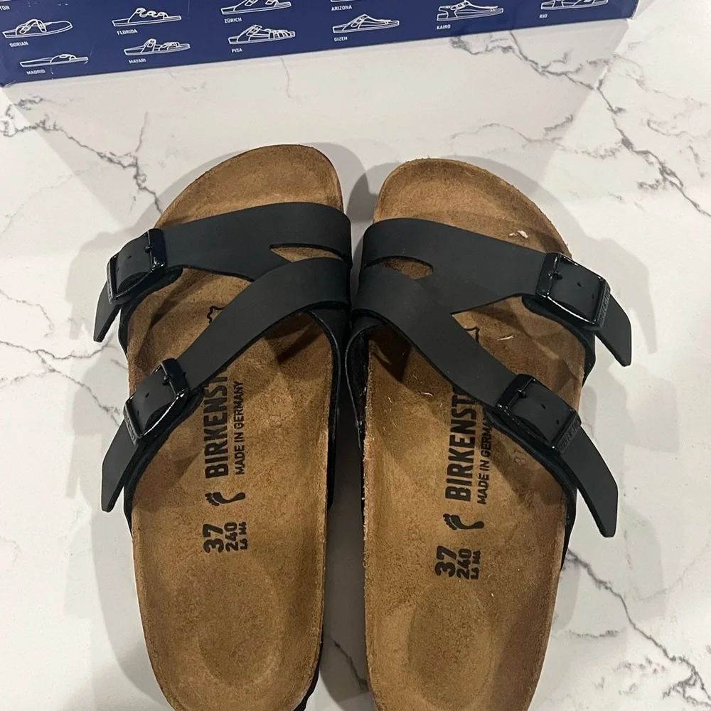 Brand new Birkenstock black sandals for sale. New in box. - Picture 2 of 6